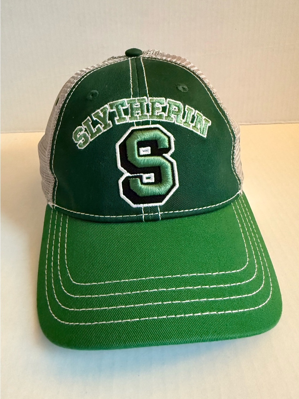 Universal Studios Harry Potter Wizarding World Slytherin Hat